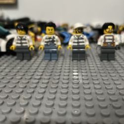 A lego squad of criminals