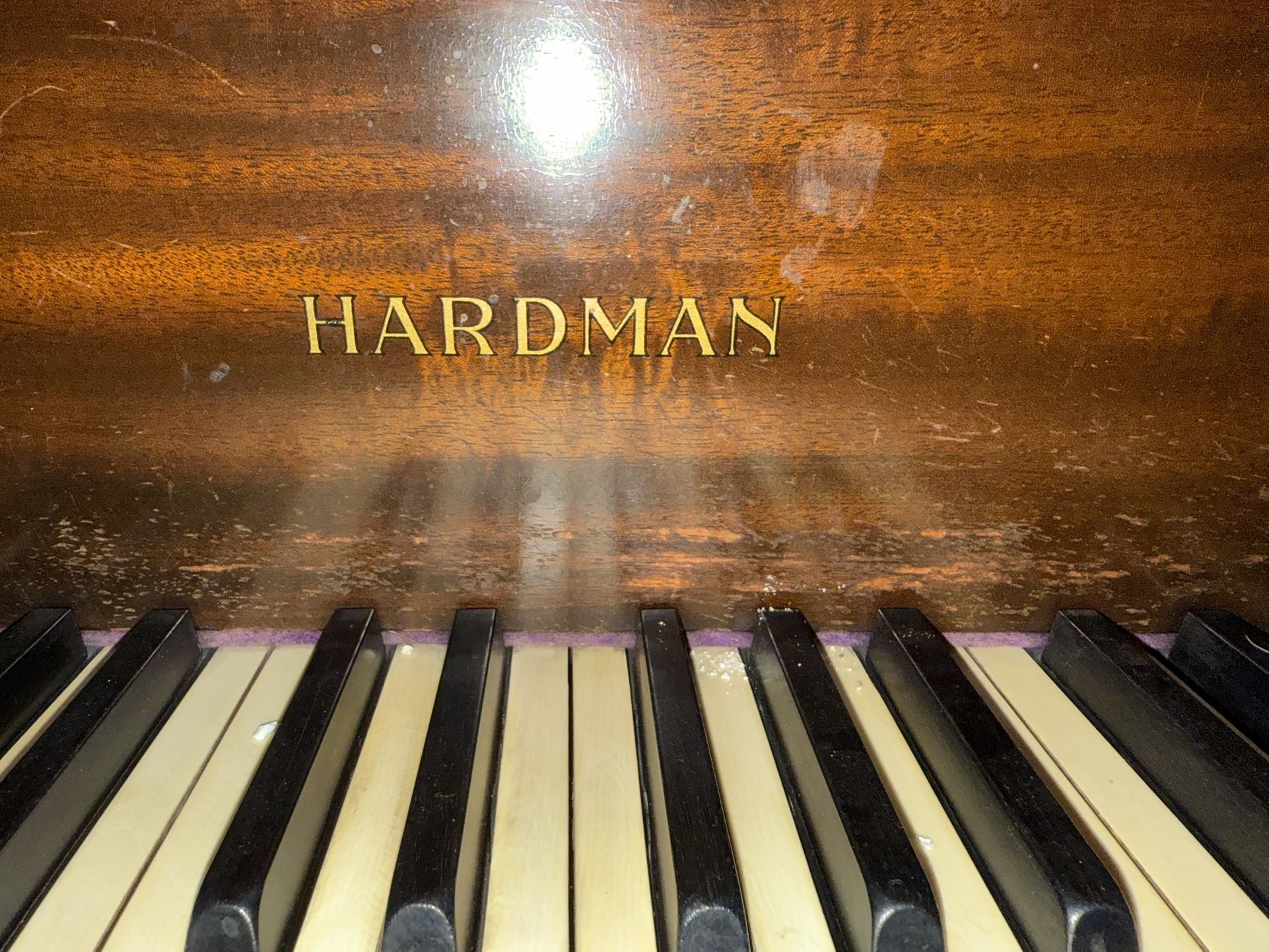 Hardman Piano