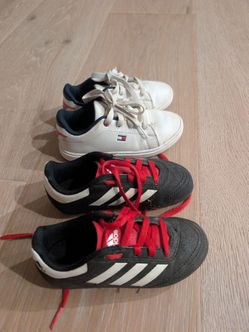 Size 10 kids shoes