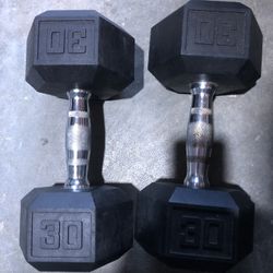 Pair of 30 Lb Rubber Coated Dumbbells 