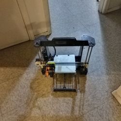 3D Printer And Filament For Sale 