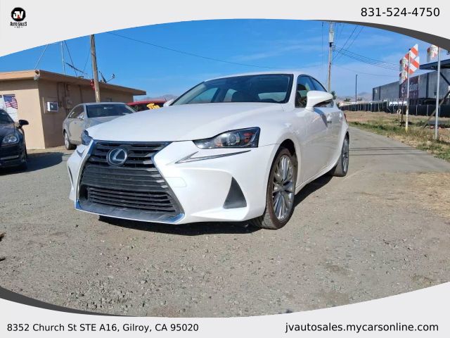 2017 Lexus IS