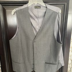 Men’s Dress Vest. Size Large. Almost Like New. Maybe Worn Once?