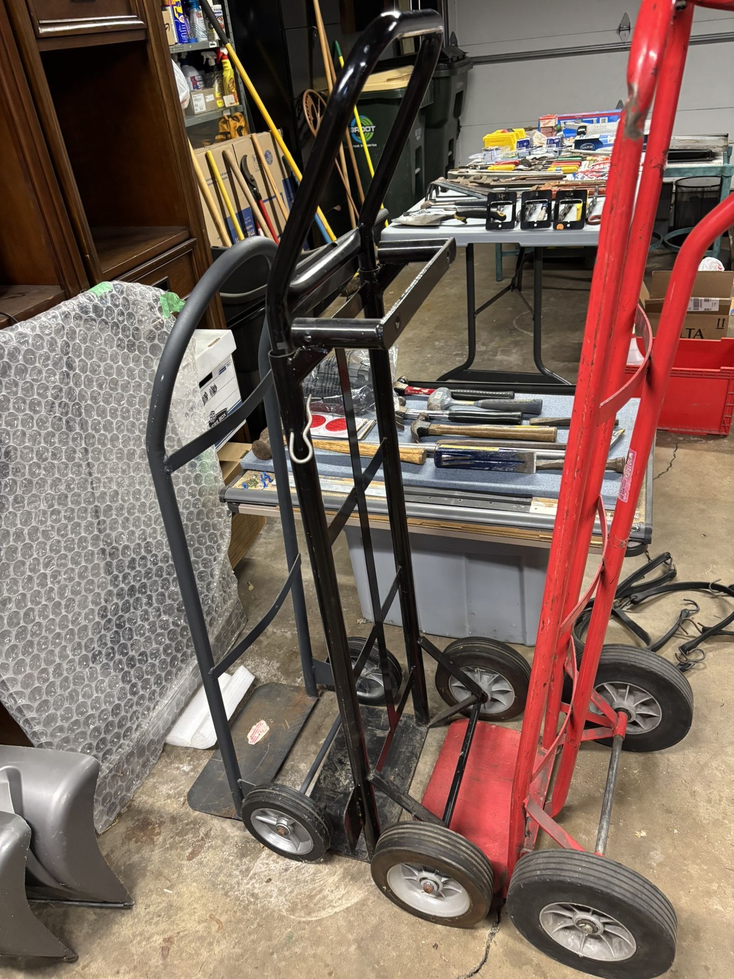 2 Wheel Upright Dolly’s
