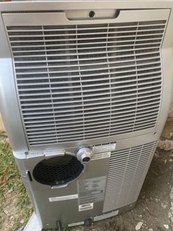 Free standing AC  works great
