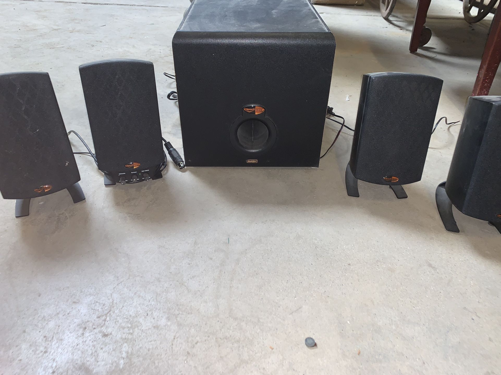 Klipsch Speaker With Subwoofer