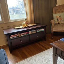 Wood Console . 2 Draws 