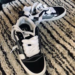Knu school vans size 11