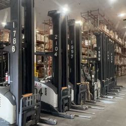 Bulk Sale – 15 Electric Reach Forklifts (RR 5700 Series) – Warehouse Fleet Package