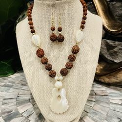 Rudraksha And Mother Of Pearl Necklace & Earrings Set