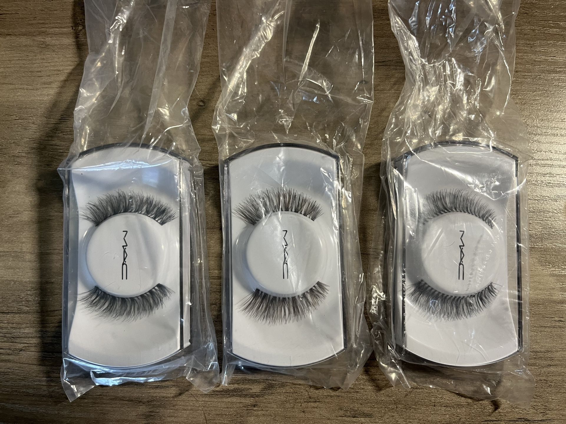 MAC Eyelashes 