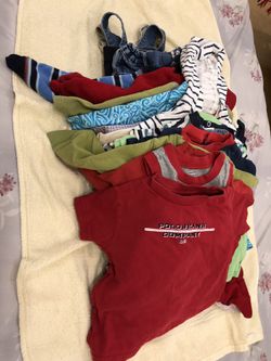 LOT of 24 size 12 mo boys wardrobe