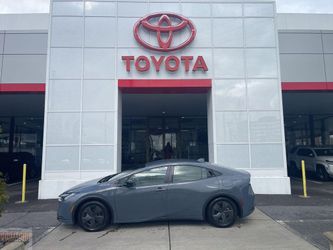 2025 Toyota Prius Plug-In Hybrid