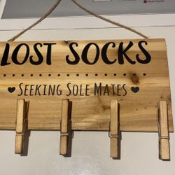 Lost Socks Sign 
