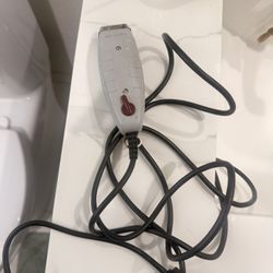 Andis T-outliner Trimmer Model 04710 