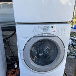 Whirlpool Duet Front Load Washer & Dryer 