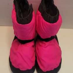  Linna & Max Women's Warm Up Booties  Bright Pink & Black Nylon Size M 