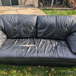 Black Leather Sofa (FREE)