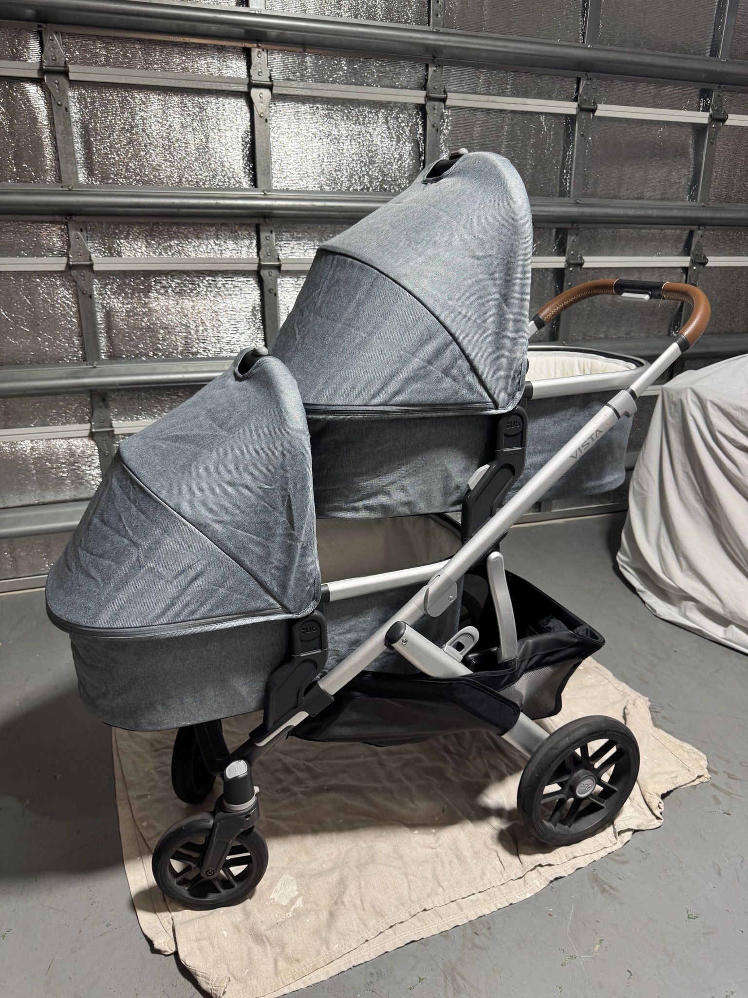 UPPAbaby Vista V2 Double Stroller & Dual Mesa V2 Car Seat Travel System - IDEAL FOR TWINS