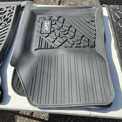 Car floor mats