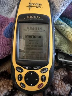 Meridian GPS. Magellan