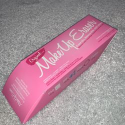 BRAND NEW Original MakeUp Eraser makeup remover