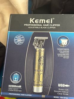Hair clippers