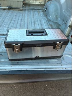Small handy toolbox