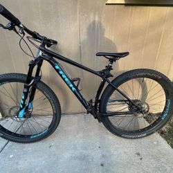 2019 Trek  Stache 5 Mountain Bike