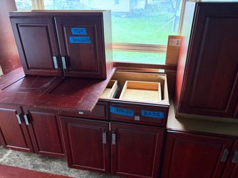 Cherry wooden kitchen cabinets 5 peice