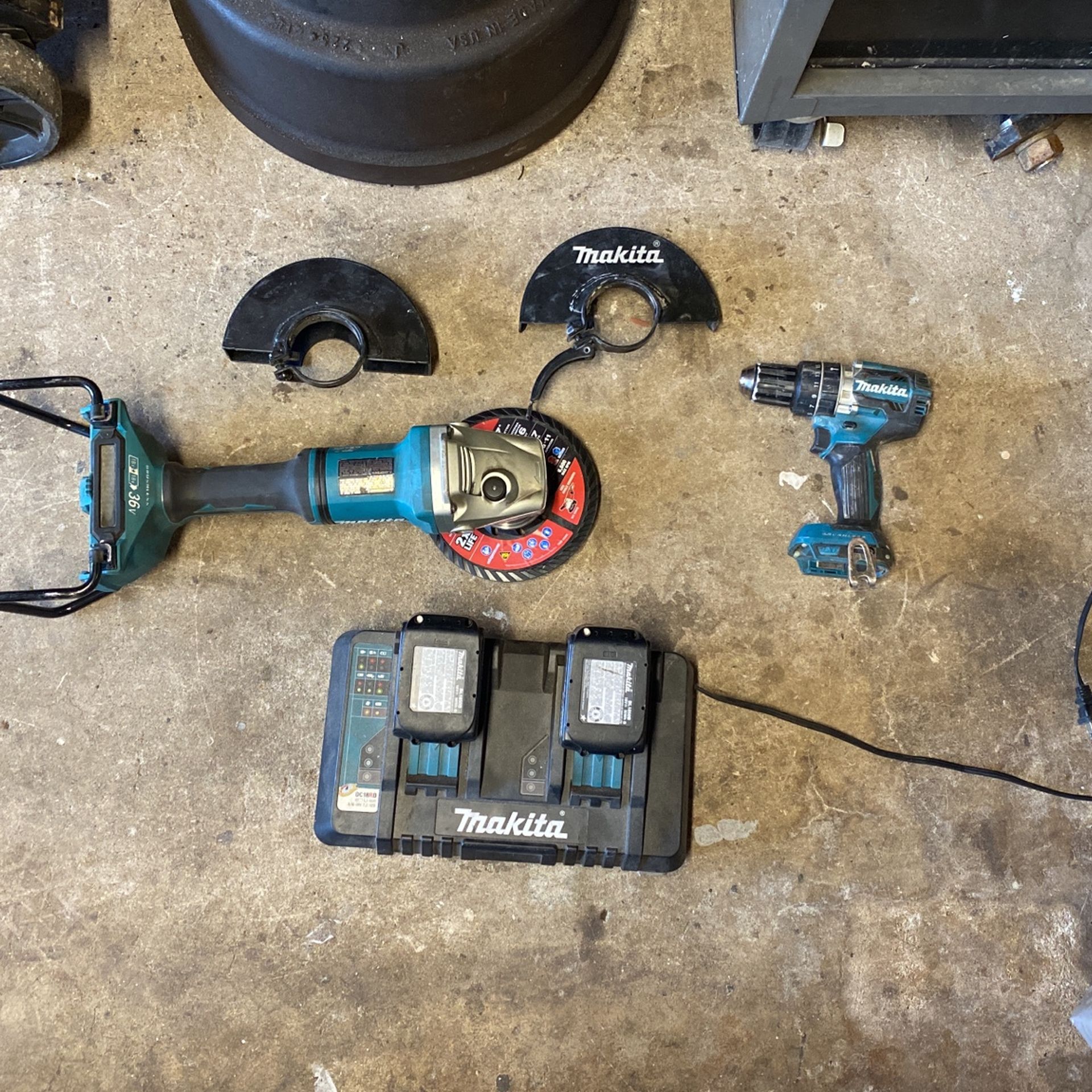 Makita 36 V 7-9 Inch Grinder And Drill W/ Charger