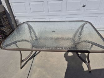 Outdoor table