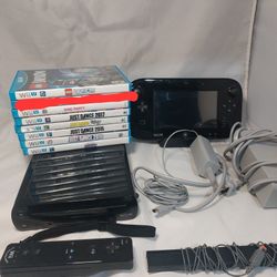 Nintendo Wii U Console w/ 7 Games And Controller 