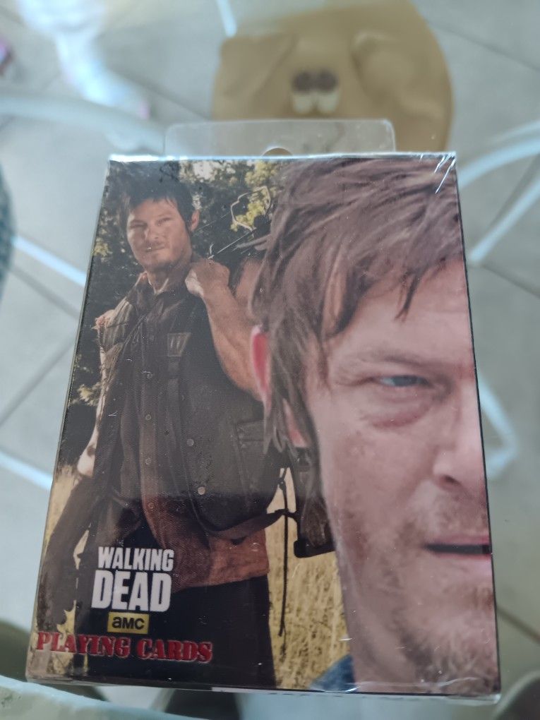 The Walking Dead Playing Cards Sealed