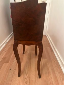 STORAGE TABLE