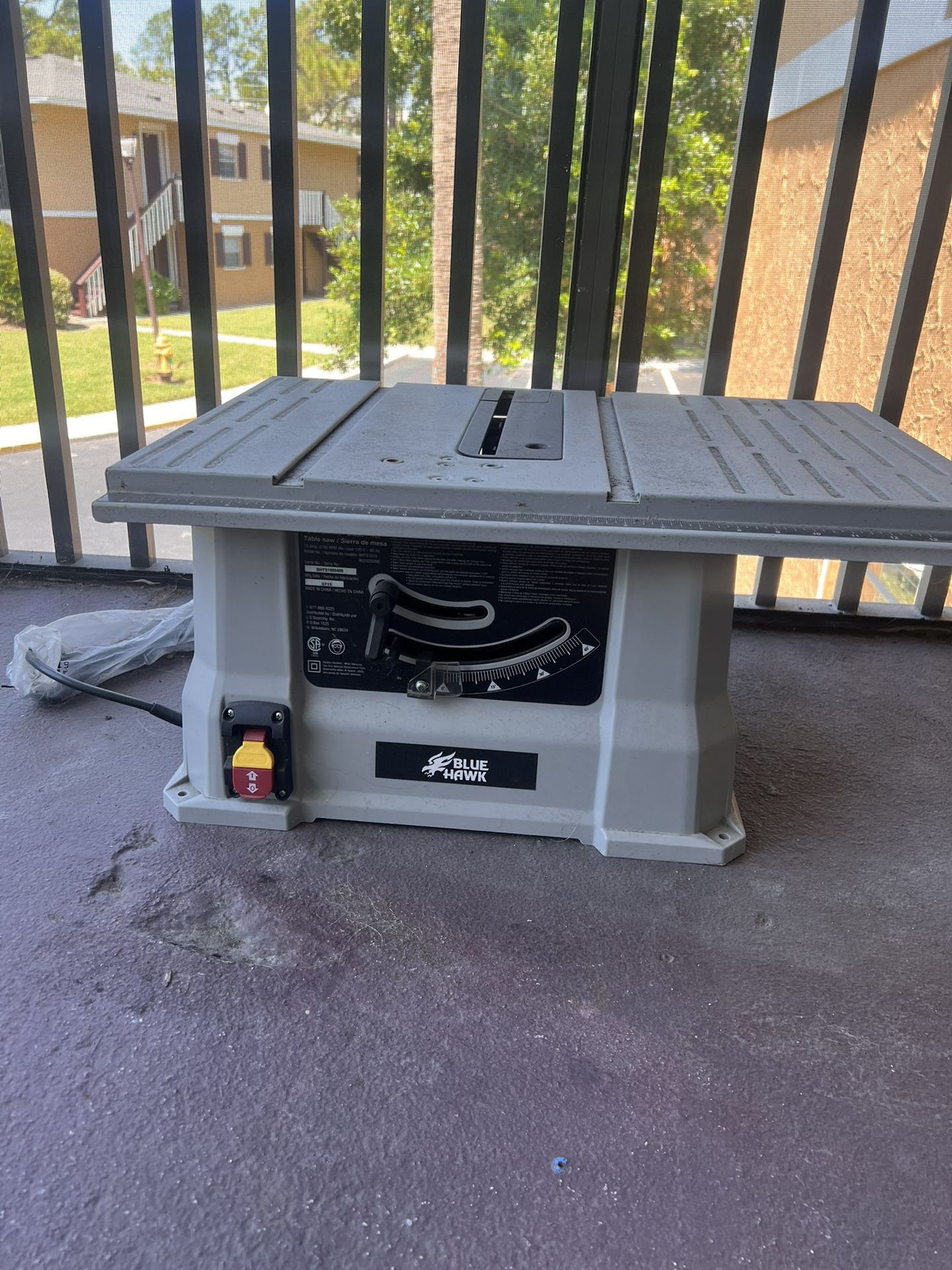 Blue Hawk Table Saw (NEW)