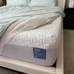 PICKUP TODAY ONLY - King Nectar Memory Foam Mattress (12”, Medium Firm) – Like New – Pickup Today 