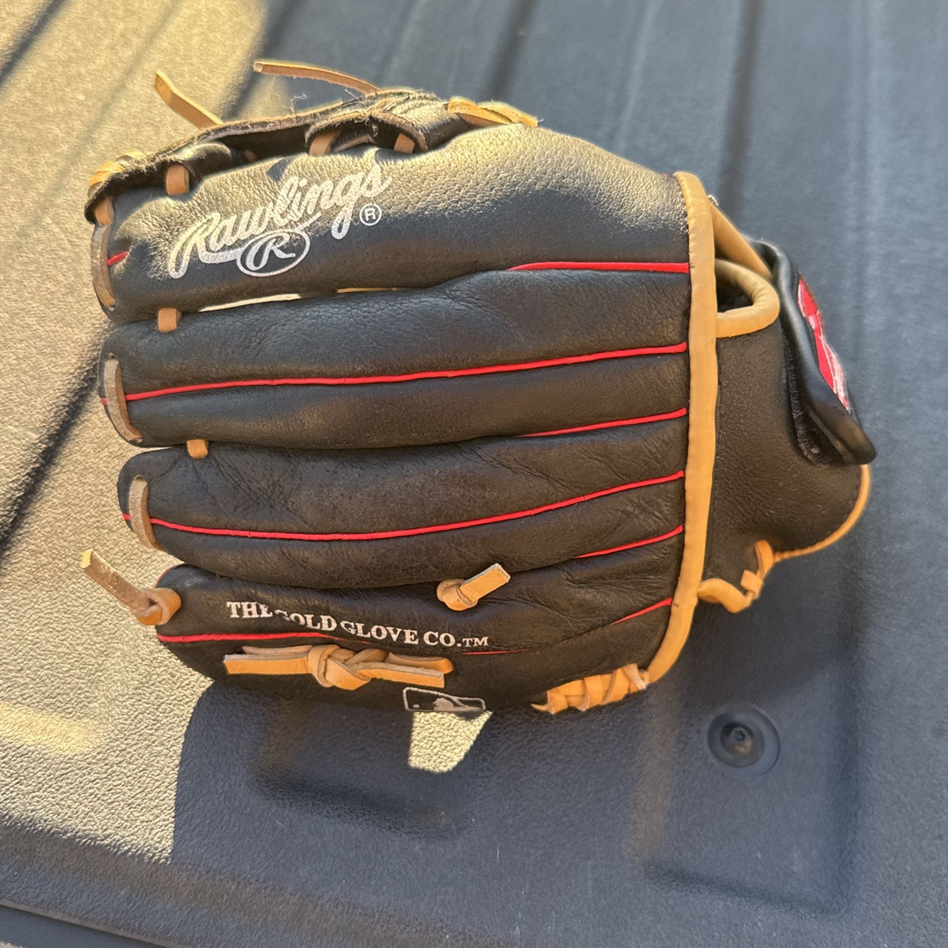 Rawlings Highlight Series Baseball Glove