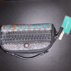 Trinity Ranch Leather Wristlet NWT