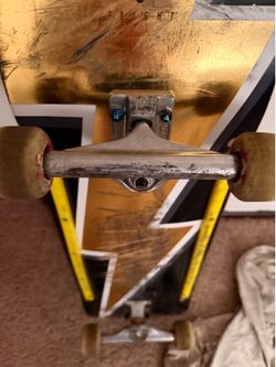 Skateboard