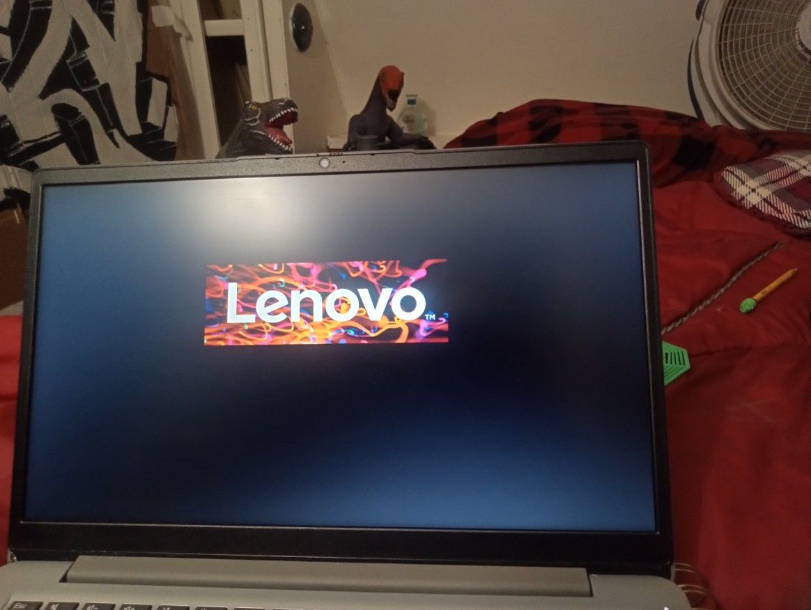 Lenovo IdeaPad Running Windows 11