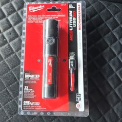Milwaukee Flashlight 