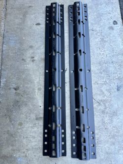 Husky Towing 30686 Universal Fifth Wheel Hitch Base Rail Mount