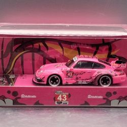 BN Flame 1:64 Pink Dinosaur #43 RWB 993 Sports Model Diecast Metal Car 