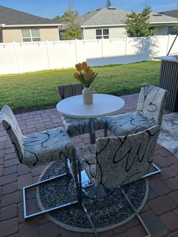 Bar stool and 4 Chairs