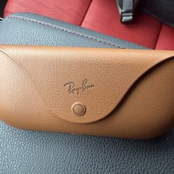 Ray-Ban Meta Smart Glasses