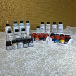 Angelus Collectors Edition 1 oz  Acrylic Leather/Vinyl  Paint  - Sneaker Paint