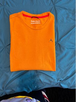 (Medium ) Avalanche Long-sleeve shirt