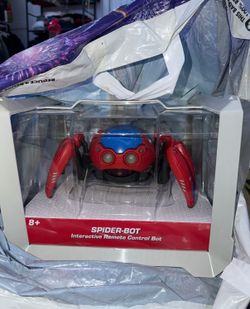 SPIDER BOT DISNEY EXCLUSIVE UNOPENED