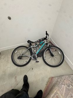 26” specialize mountain bike $30 dlls